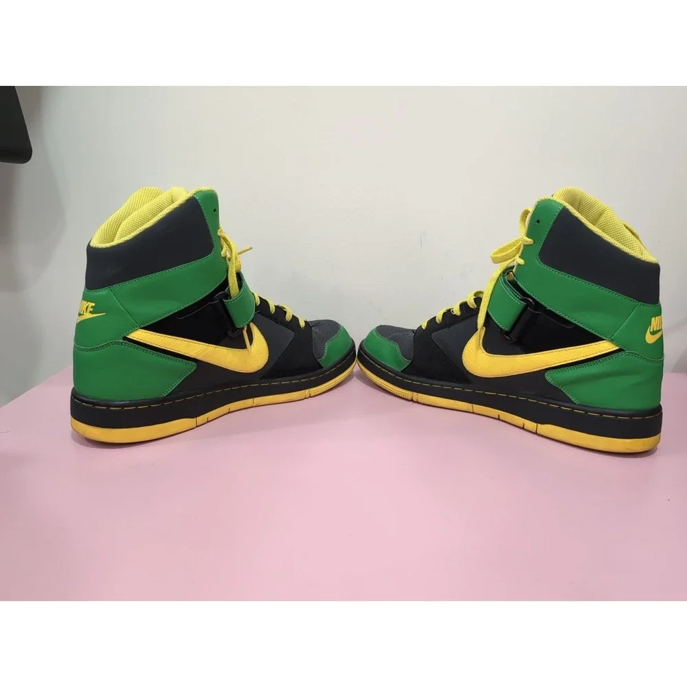 Rare Nike Oregon Ducks Super High Dunks. Size 13 Mens Basketball Athletic‎